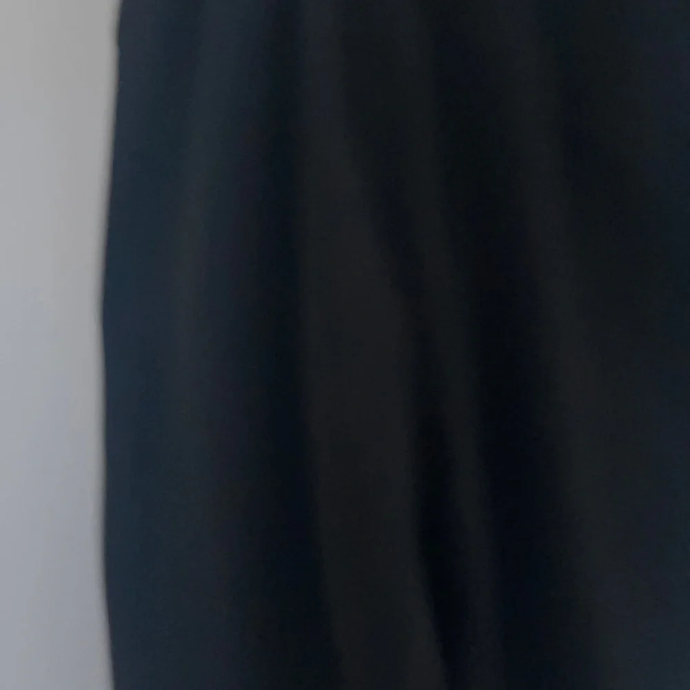 2020-Lululemon Keep Moving Pant 7/8
High-Rise
Black size 2 - Picture 6 of 10